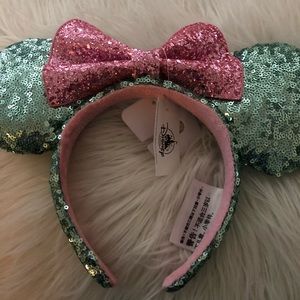 Disney ears! 🤗